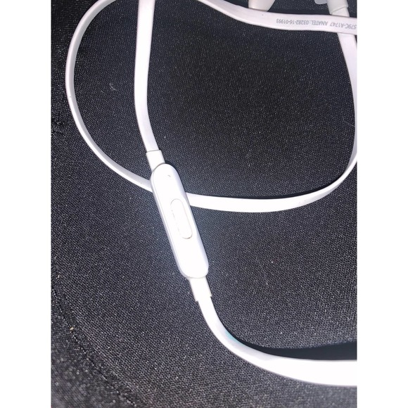 Used PowerBeats 3 - Picture 4 of 5